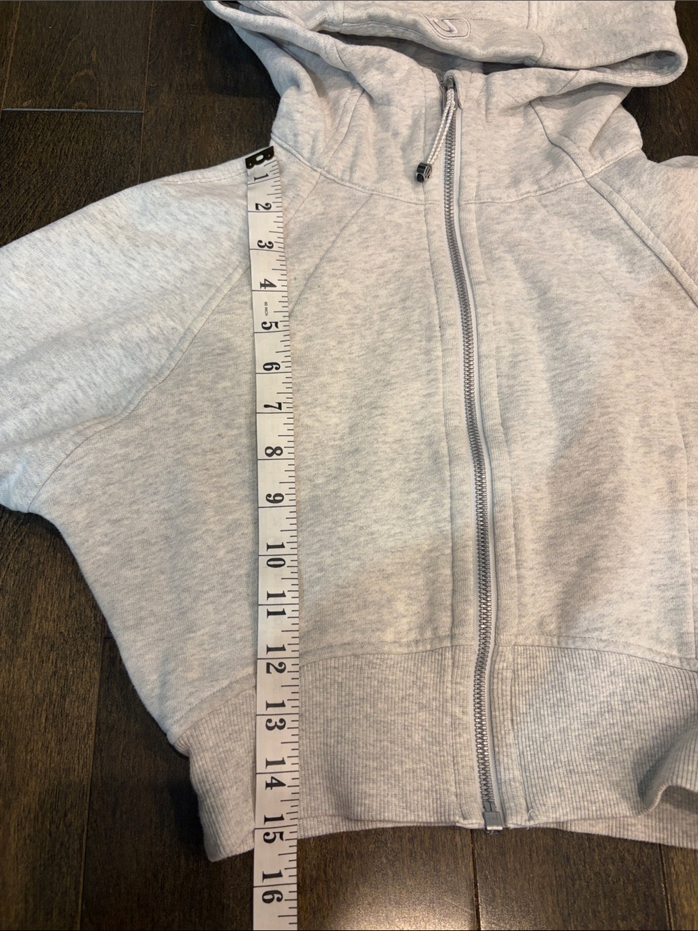 Lululemon Cropped Zip Hoodie in Light Gray - Women's Active Top - Picture 11 of 13